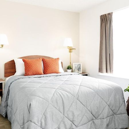 Intown Suites Extended Stay Indianapolis In -College Park Michigan Road 外观 照片
